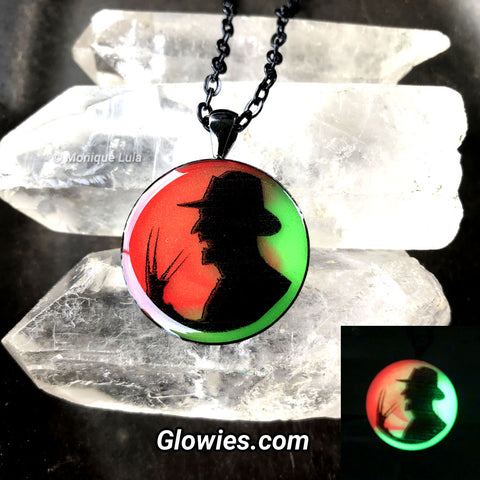 Freddy Claw Glow Art Necklace