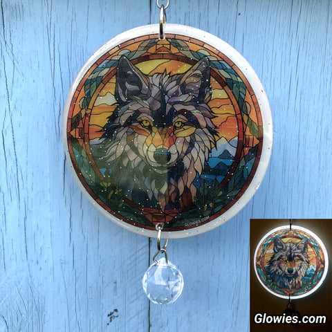 Wolf Glow Sun Catcher with Crystal