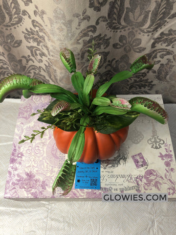 Venus Flytrap Pumpkin Halloween Decor