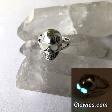 Glowing Eyes Sterling Silver Skull Ring