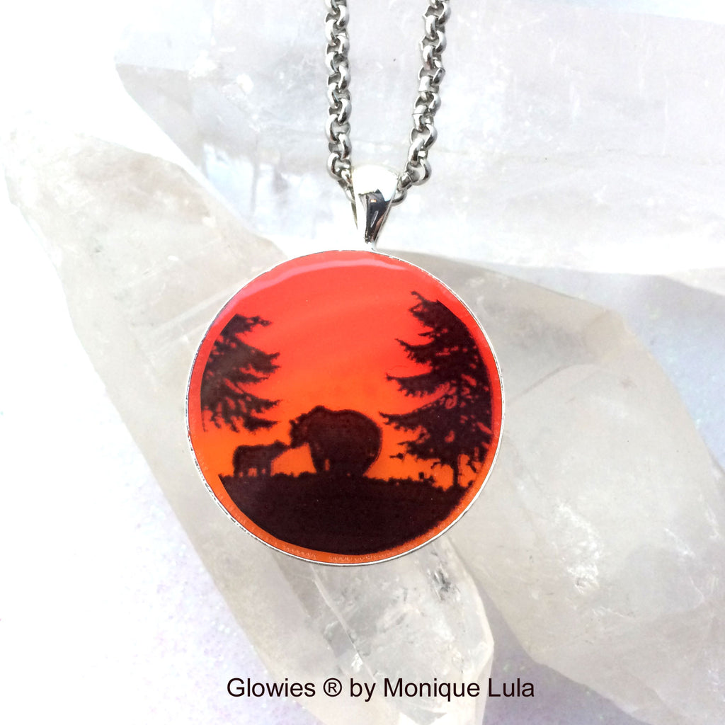 Sunset Bears Glow Art Necklace