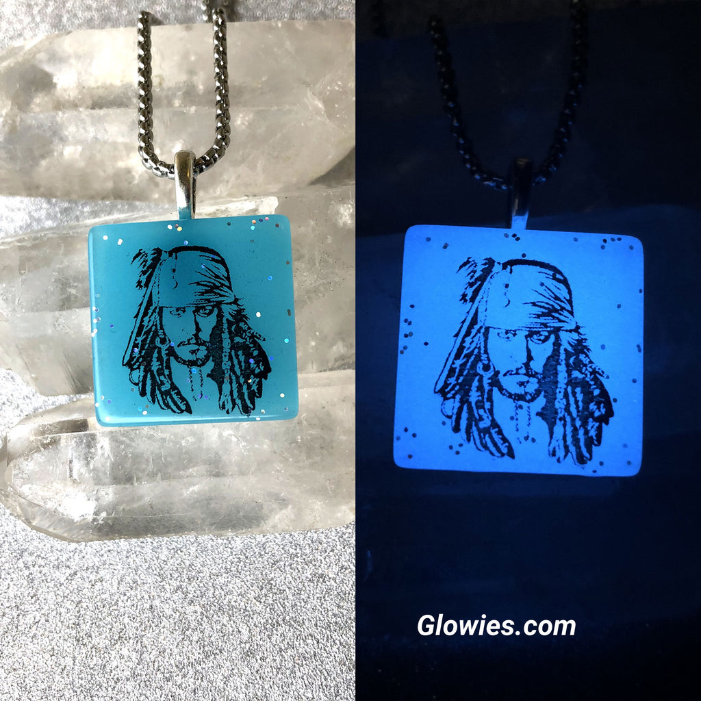 Pirate Sparrow glow in the dark necklace