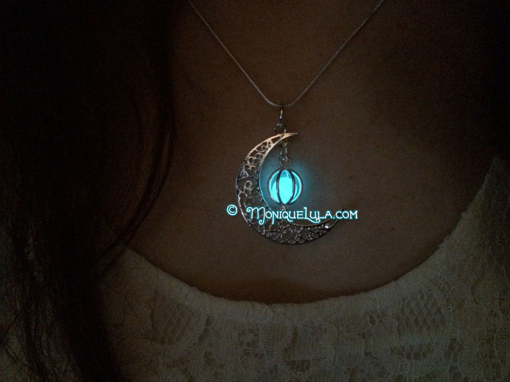 Glowies Glow Jewelry Art & Decor - Stainless Steel Crescent Moon Glow  Necklace
