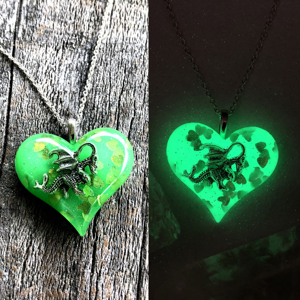 Glowies Glow Jewelry Art & Decor - Silver Dragon inside Lula Heart glow in  the dark necklace
