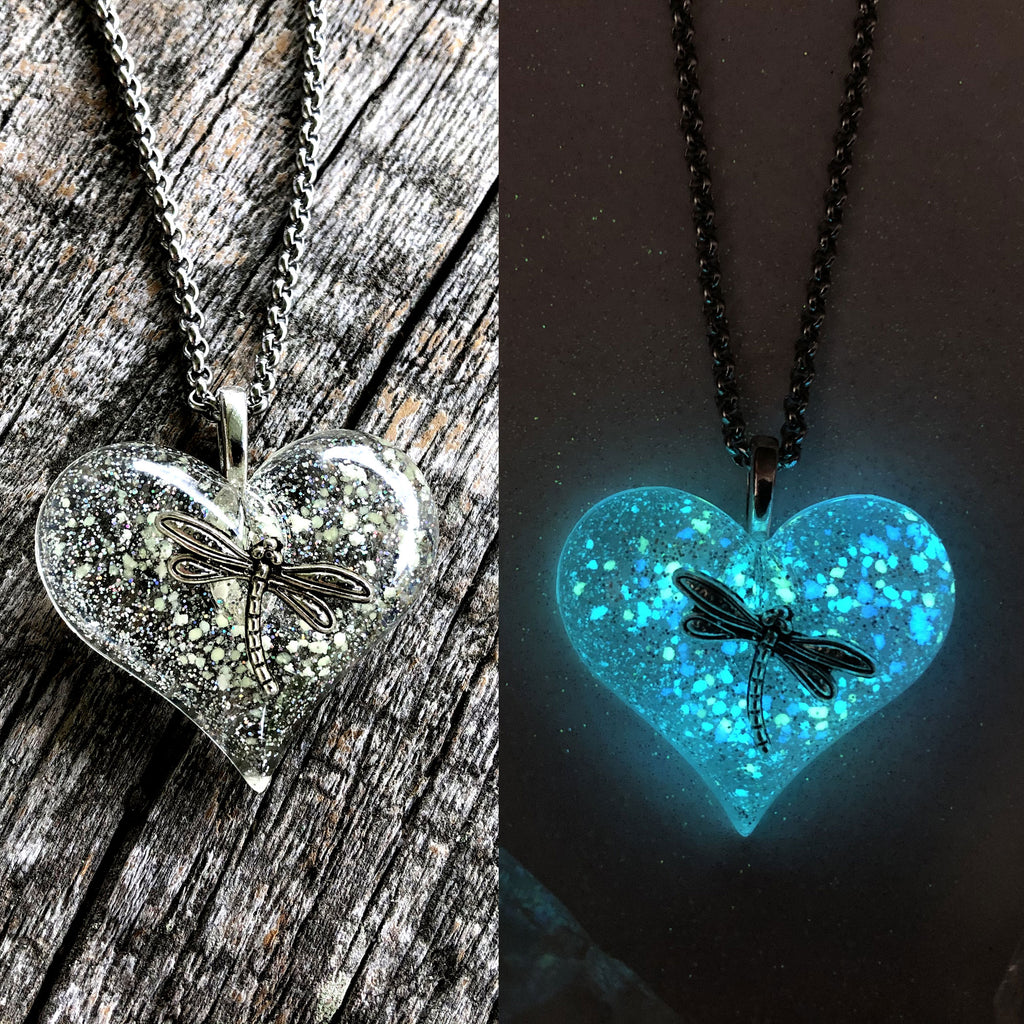 Glowies Glow Jewelry Art & Decor - Dragonfly Lula Heart Glow in the dark  necklace