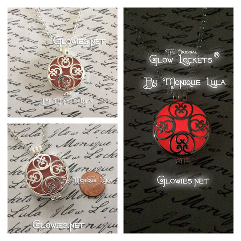 Enchanted Garden Glow Locket ®