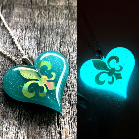 Fleur De Lis Glow in the Dark Lula Heart Necklace