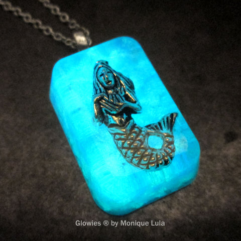 Frozen Mermaid Glow Opal Necklace