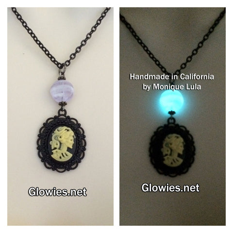 Gothic Skull Lady Victorian Glow Glass Necklace