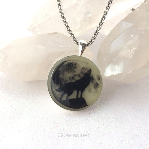 Howling Wolf with Real Full Moon