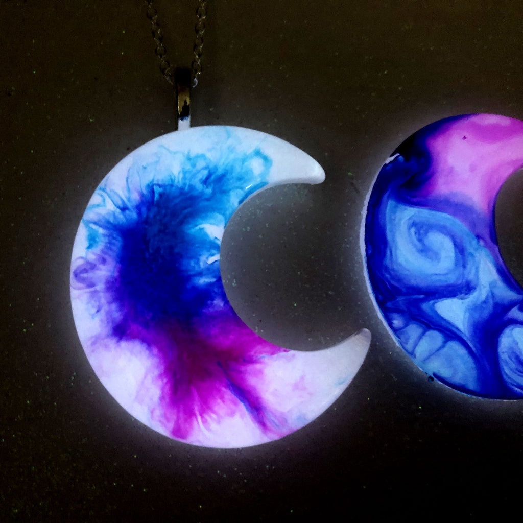 Maya's Grace Crescent Moon Glow in The Dark Pendant Necklace for Women |  eBay