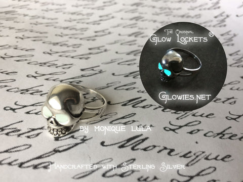 Glowing Eyes Sterling Silver Skull Ring