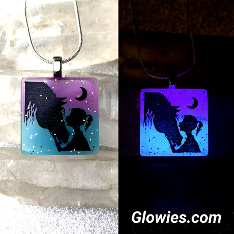 Horse Kiss Glow in the dark Necklace