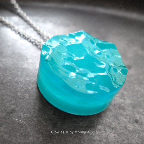 Glowing Water Waves Necklace